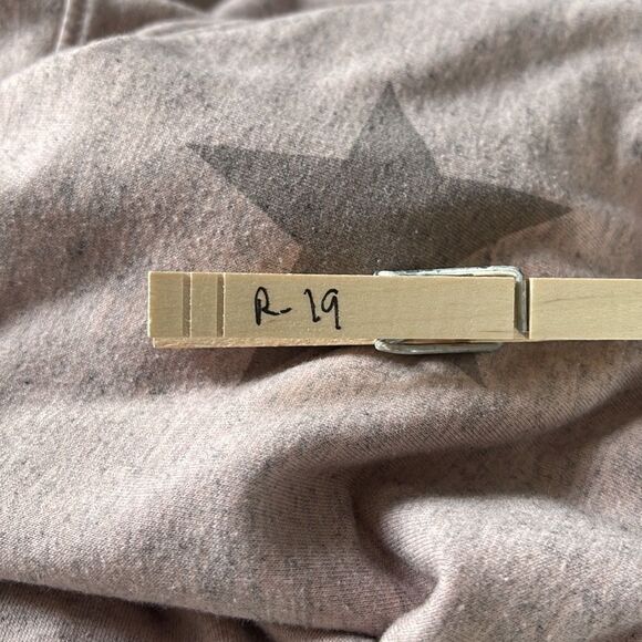 Sundry Star Pullover Sweatshirt from Anthropologie  Size 0 xs - Picture 8 of 8